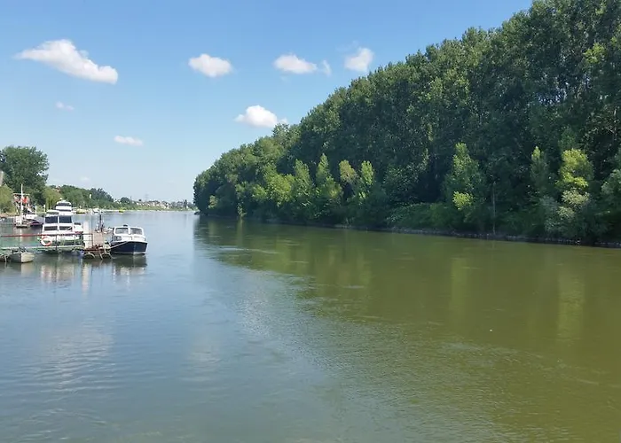 Botel Sportboot Lorenzo