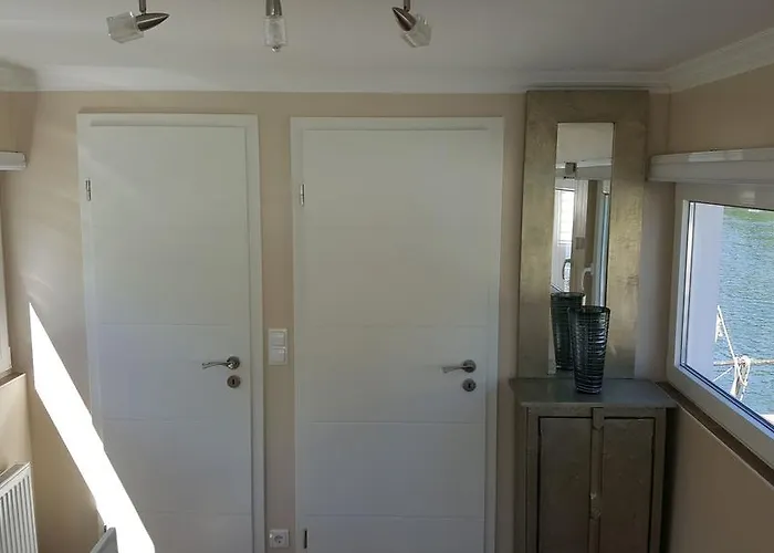 Sportboot Lorenzo Botel Bornheim (Rheinland)