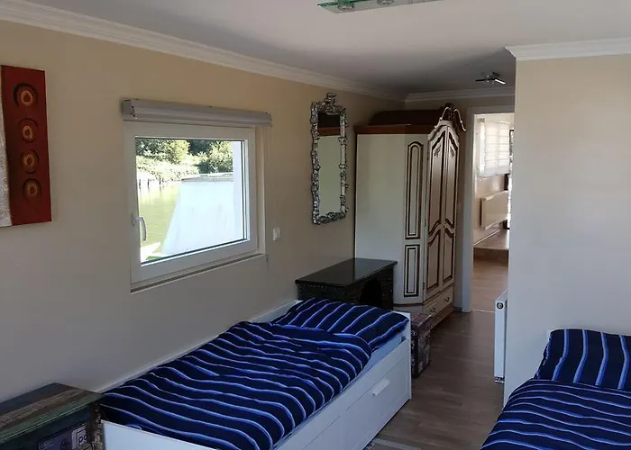 Sportboot Lorenzo Bornheim (Rheinland)